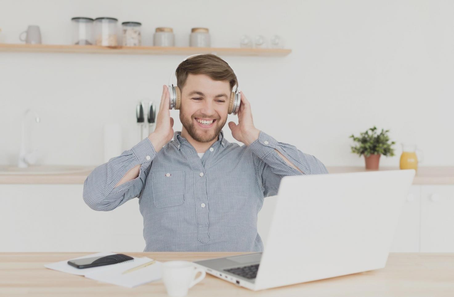 One-on-one budget consultation session